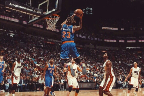 Knicks Frontcourt Subdues&nbsp;Heat