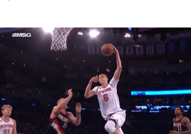 porzingis_plumlee_dunk